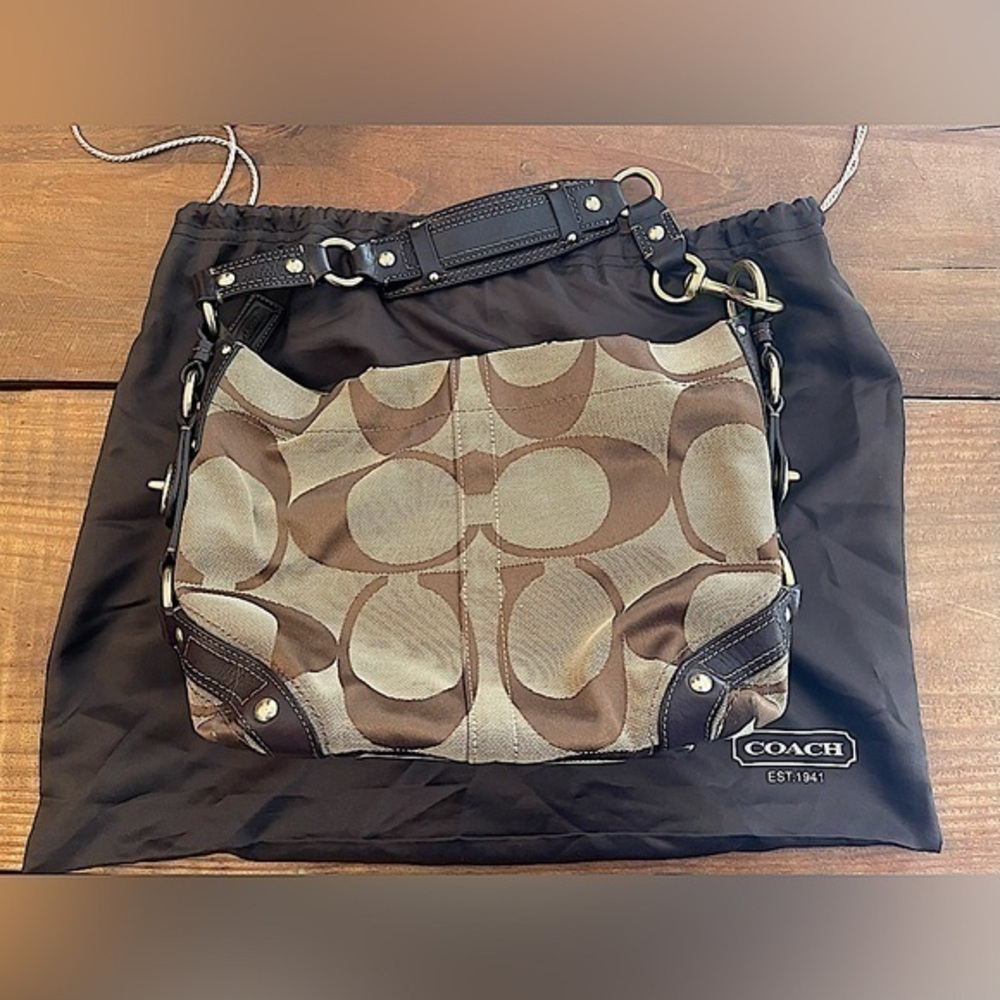 Coach Shoulder Bag